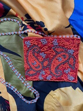 Tiny evening purse all hand pearled